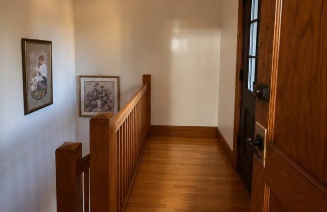4746 S Kolin Avenue Gallery 2