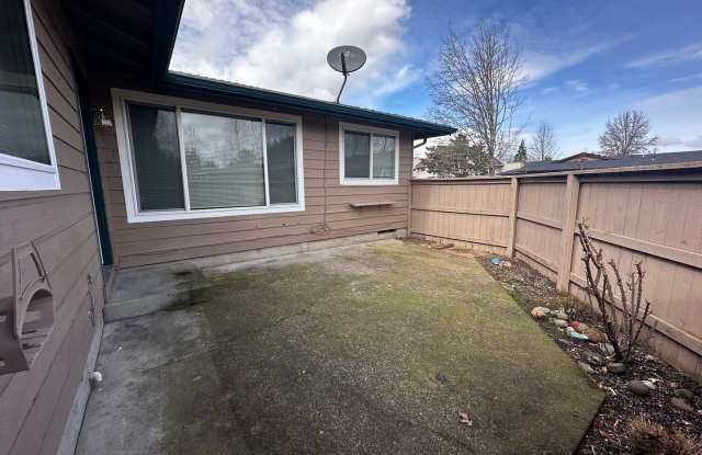 *COMING SOON* 2 Bedroom 1 Bath Single Story 4-plex photos photos