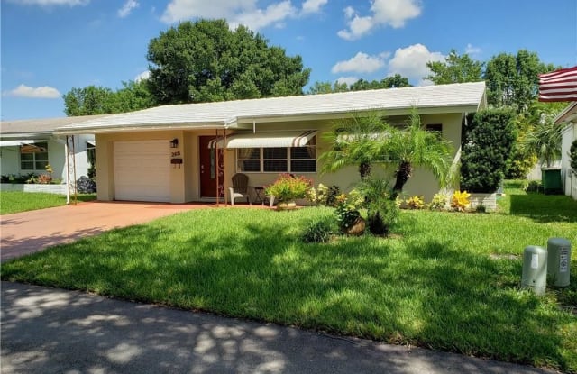 2405 NW 55th St - 2405 Northwest 55th Street, Tamarac, FL 33309