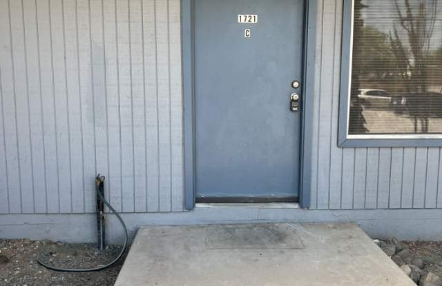 1721 East Glenn Street photos photos