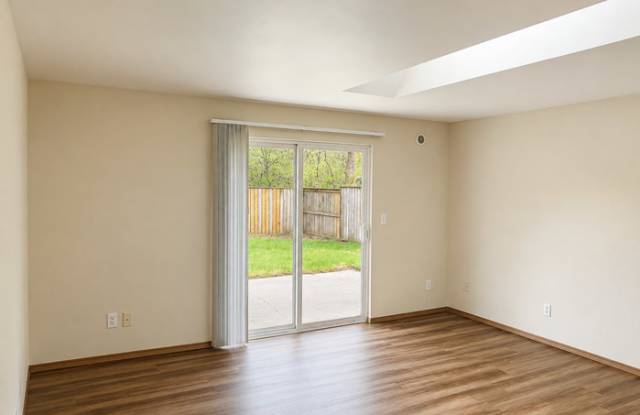 60 East Hemlock Court Gallery 1