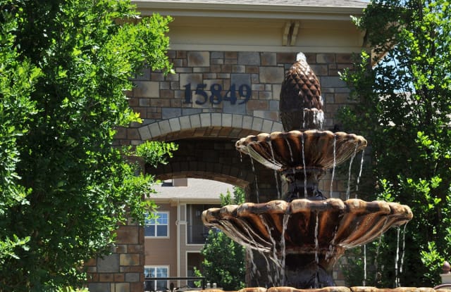 Courtney Downs Apartment Homes Gallery 3