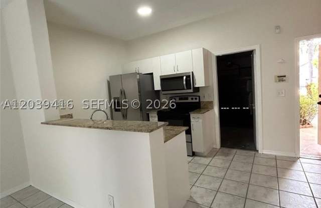 2167 Madeira Dr Gallery 3