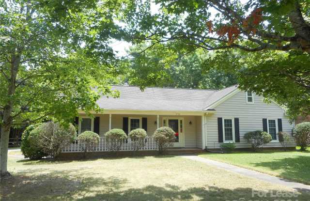 11734 Fernhurst Lane - 11734 Fernhurst Lane, Charlotte, NC 28277