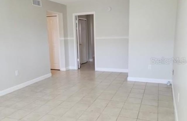 817 SKY LAKE Circle Gallery 3