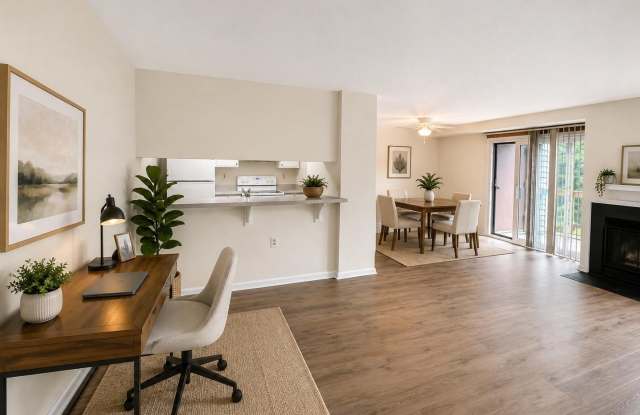 1113 CASTLE HARBOUR Way Gallery 4