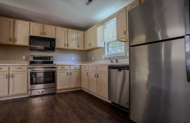 1433 Dustin Drive Gallery 4