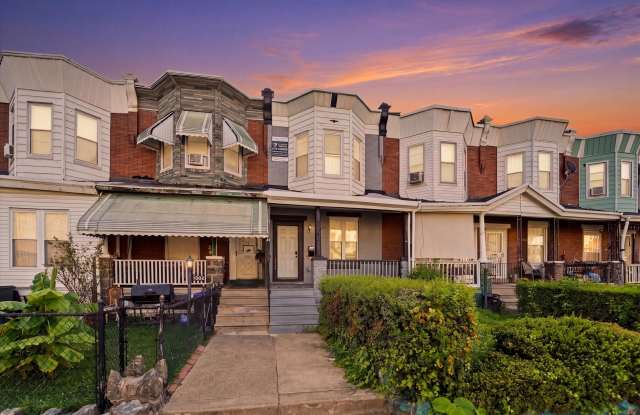 1551 North Allison Street photos photos