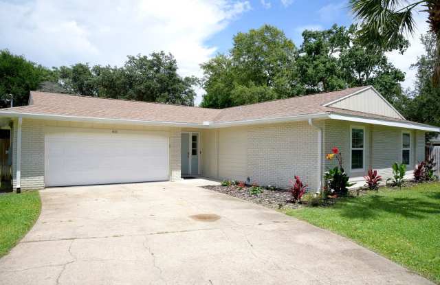 3BD/2BA House w/ GREAT location in Destin!!! - 400 Lee Lane, Destin, FL 32541