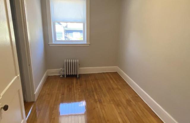 142 Davis Ave. photos photos