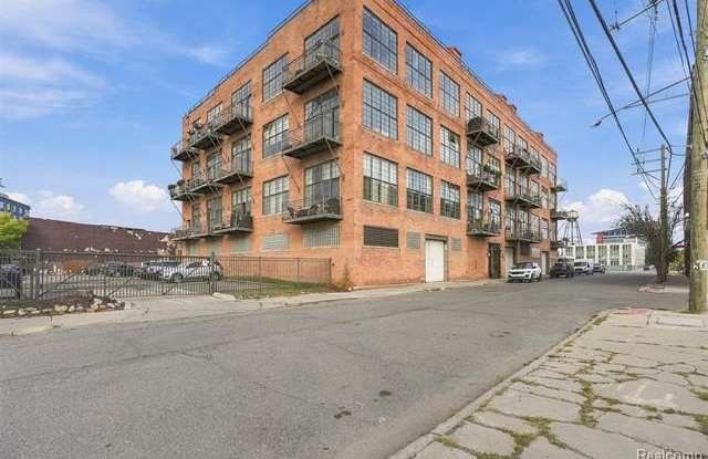 2003 Brooklyn Street Gallery 1