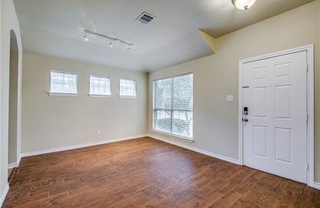 4708 Brighton Drive Gallery 3