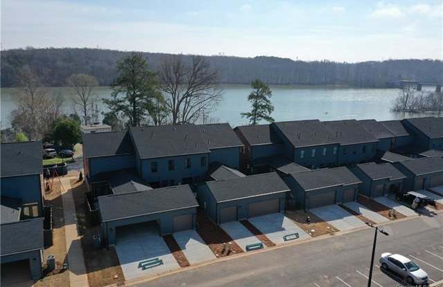 252 Linestowe Drive Gallery 2