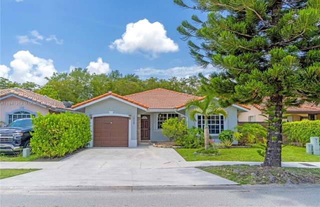 14548 SW 143rd Ter photos photos