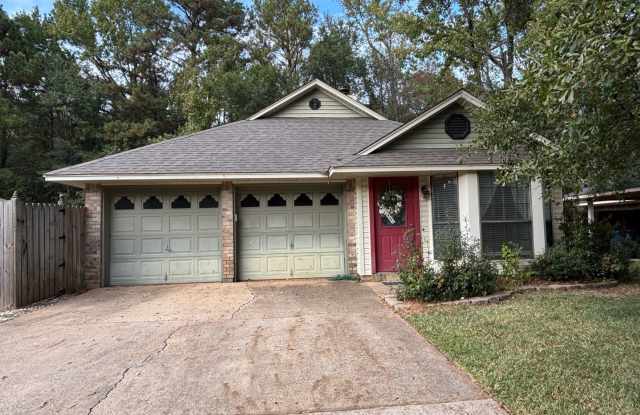 Rare Find in Haughton on double lot with Huge Workshop! - 4542 Pine Crest Drive, Eastwood, LA 71037