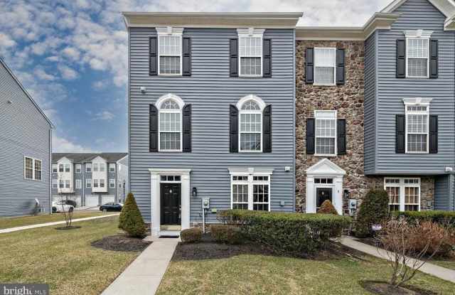 7 SWAN COURT - 7 Swan Court, Riverside, NJ 08075