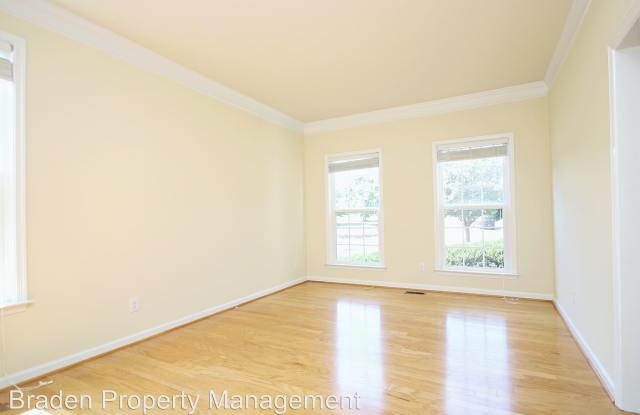 3262 Turnberry Circle Gallery 3