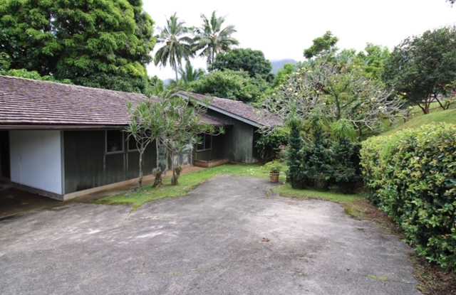 Beautiful 3 Bedroom 2 Bath Located in the Majestic Neighborhood of Maunawili! - 1306 Lopaka Place, Maunawili, HI 96734 Beautiful 3 Bedroom 2 Bath Located in the Majestic Neighborhood of Maunawili! - 1306 Lopaka Place, Maunawili, HI 96734