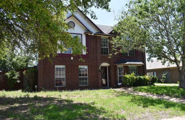 Beautiful Remodeled Home with 3 Bedrooms and an additional living space above the garage! photos photos