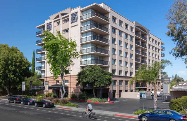 Tan Plaza Continental photos photos