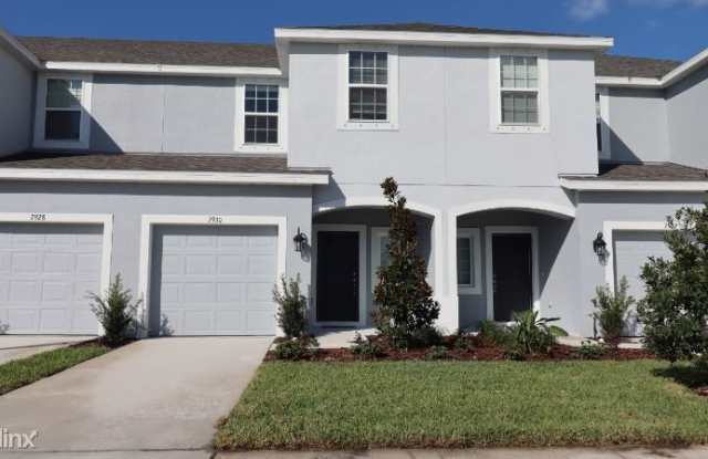 7930 Evergreen Creek Ct - 7930 Evergreen Creek Ct, Progress Village, FL 33578