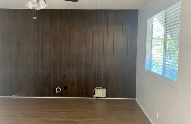 2 Bedroom 1 Bathroom Duplex Newly Remodeled in 55+ COMMUNITY Gallery 4