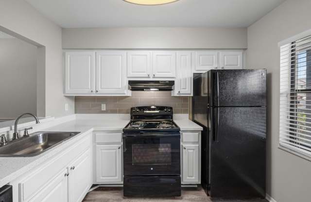 The Park at Topaz Tuscana Apartment Homes photos photos
