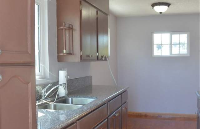 4145 168 Street W Gallery 3