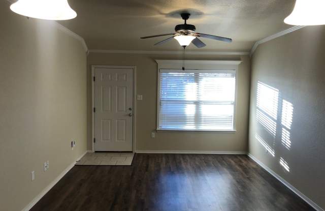 108 Sunflower Lane Gallery 2