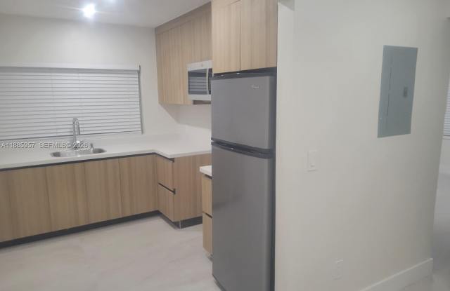 2900 W Flagler St photos photos