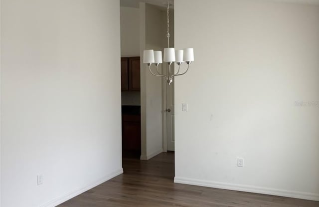 15 LAMOYNE Lane Gallery 4