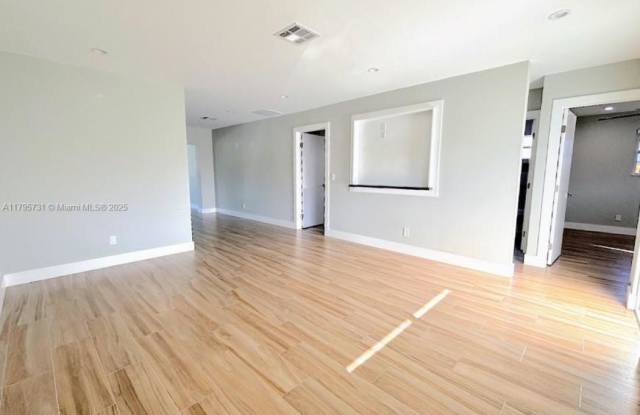401 S Highland Dr # 0 Gallery 3