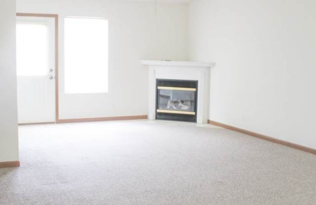 2 bedroom and 2 bathroom property located in West Lafayette school district! Gallery 4