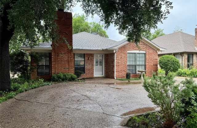 1209 Meadow Ridge Drive Gallery 3