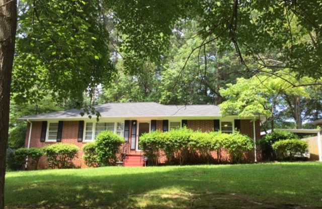 858 Parkway Drive SE - 858 Parkway Drive, Smyrna, GA 30080