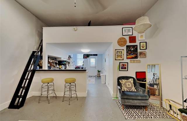 2305 W TEXAS AVENUE photos photos