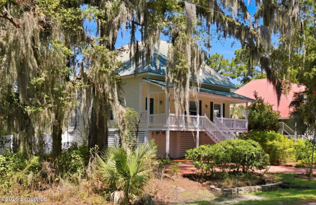 1066 Patterson Island Road SE Gallery 1