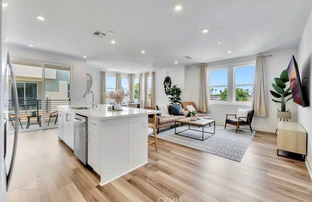 1531 W Bushell - 1531 West Bushell Street, Anaheim, CA 92805