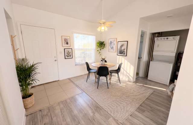 2512 Woodgate Boulevard #204 - 1 Gallery 4