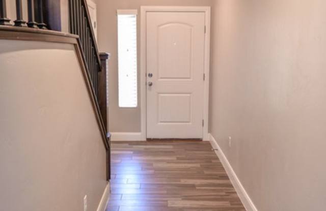 3 Bedroom 2.5 Bathroom in Beautiful Santa Clara, Utah Gallery 4