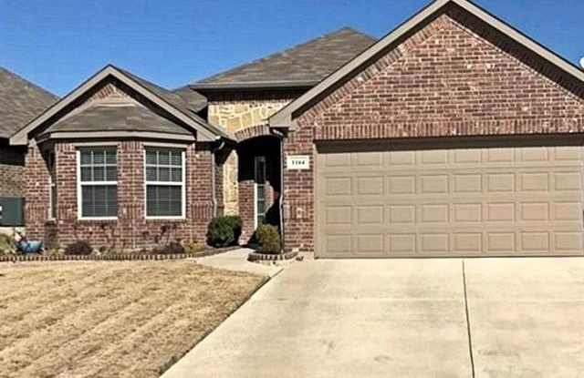 1164 Crest Meadow Drive - 1164 Crest Meadow Drive, Fort Worth, TX 76052