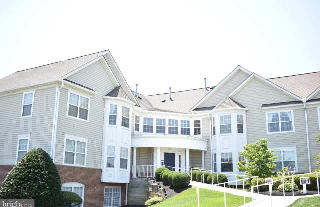 104 BAYLAND DRIVE photos photos