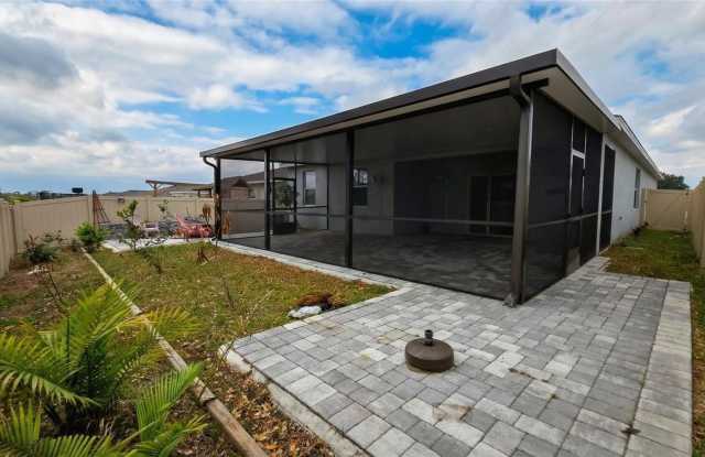 693 CROWN ROSE Drive Gallery 4