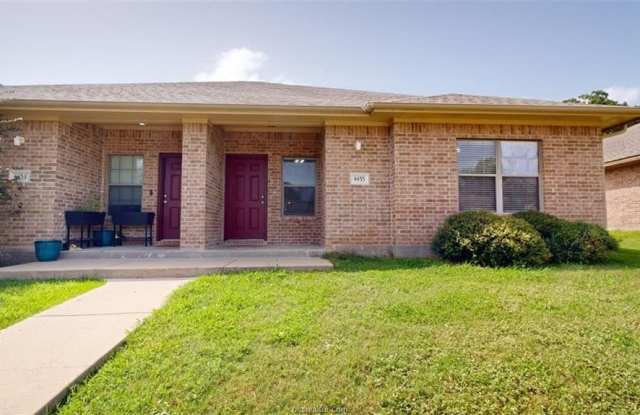 4455 Reveille Road photos photos