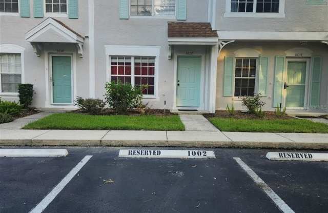 8637 HUNTERS KEY Circle Gallery 3