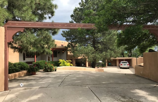 1417 Miracerros Lane South - 1417 Miracerros Lane North, Santa Fe, NM 87505