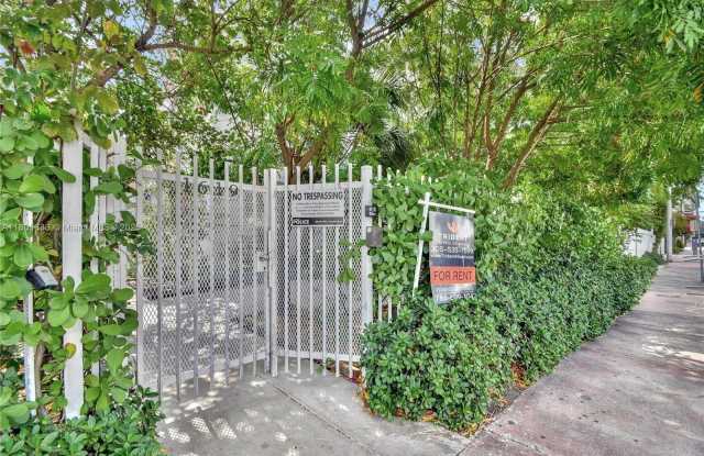 1619 Meridian Ave photos photos