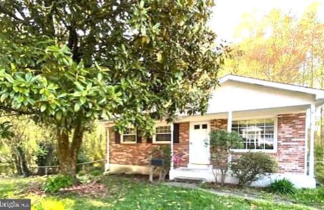 4112 HEMINGWAY DRIVE - 4112 Hemingway Drive, Dale City, VA 22193