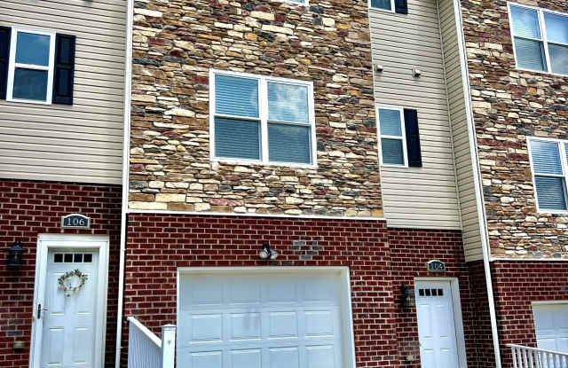 104 Sassafras Way photos photos