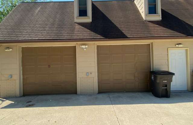 1‑Bedroom Home with 3‑Stall Garage and Bonus Living Space photos photos